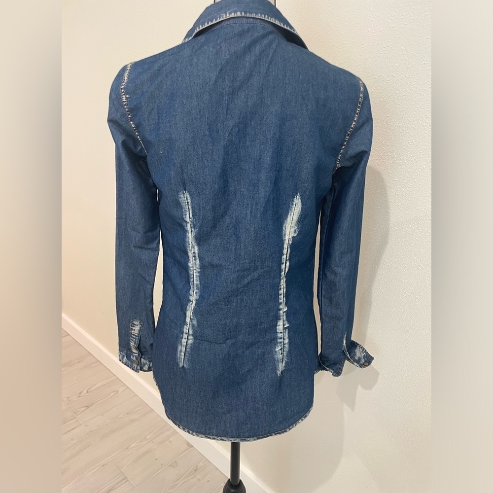 Dream Out Loud beautiful button up top SZ medium EUC 🥰 - Picture 5 of 6